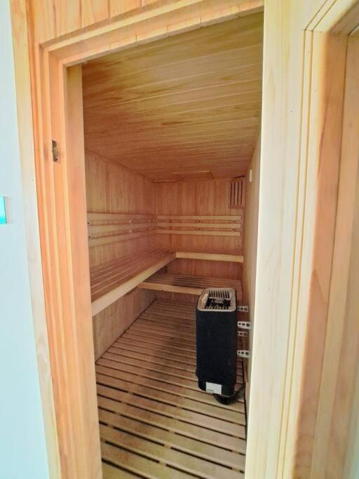 Disfruta A Pasos De La Playa Apartamento